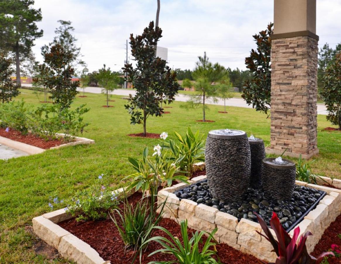 Scottish Inn&Suites - Conroe Buitenkant foto